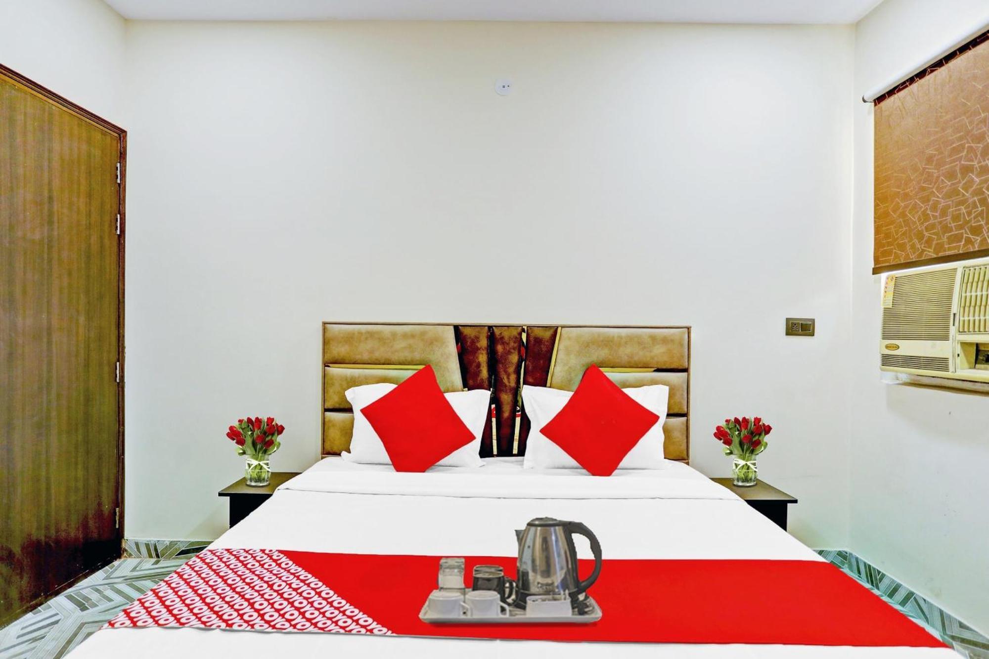 Hotel O Royal Lotus Stay Near Ip Extension Metro Station New Delhi Eksteriør billede