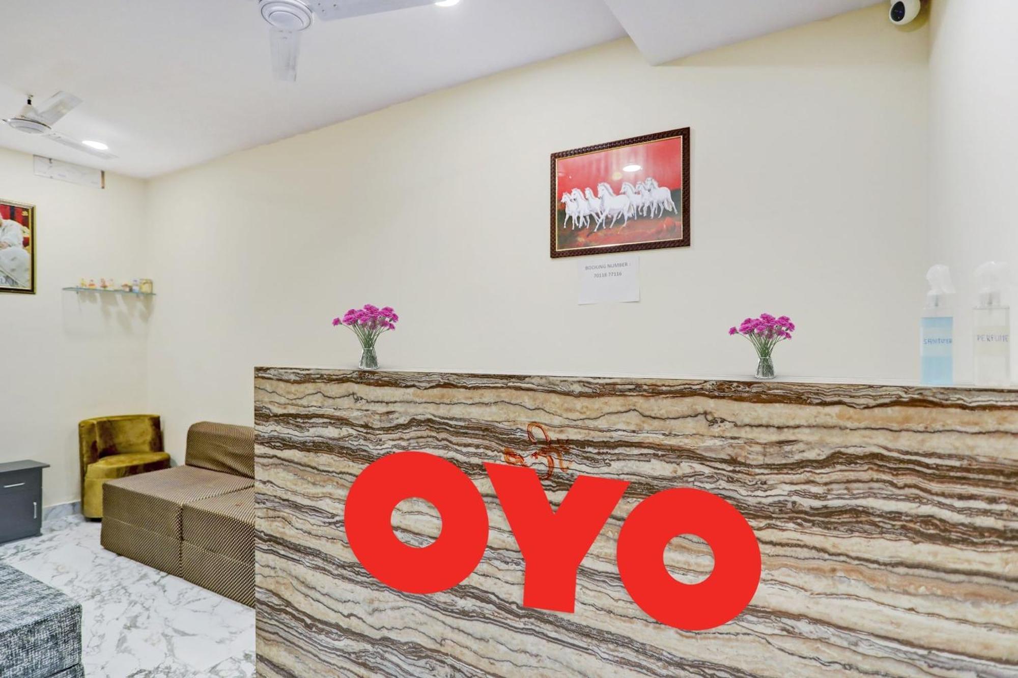 Hotel O Royal Lotus Stay Near Ip Extension Metro Station New Delhi Eksteriør billede